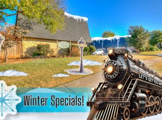 1215 Lakecrest Dr, Norman, OK 73071