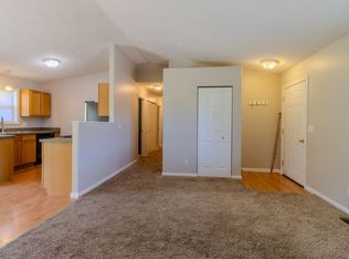 2134 Labrador Ln, Grawn, MI 49637