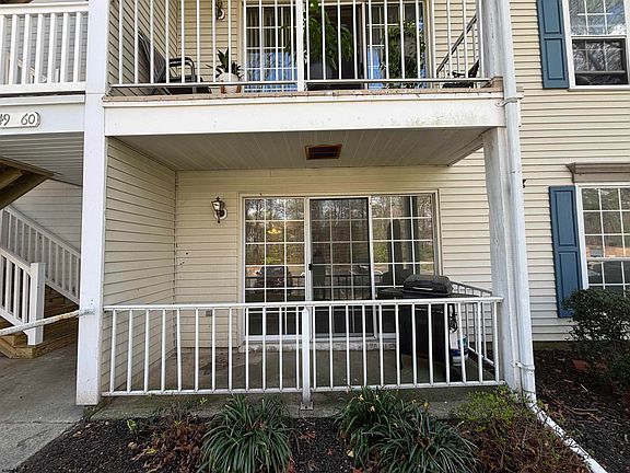 3rd image of 49 Iroquois Dr #49
