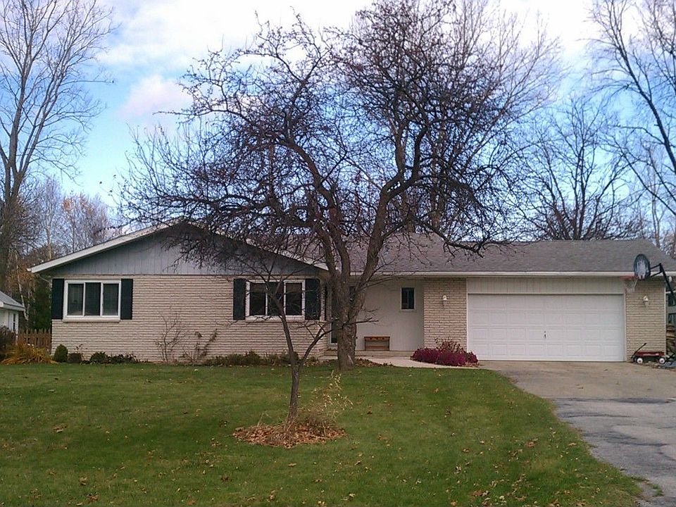 1st image of 8082 Brookfield Ct