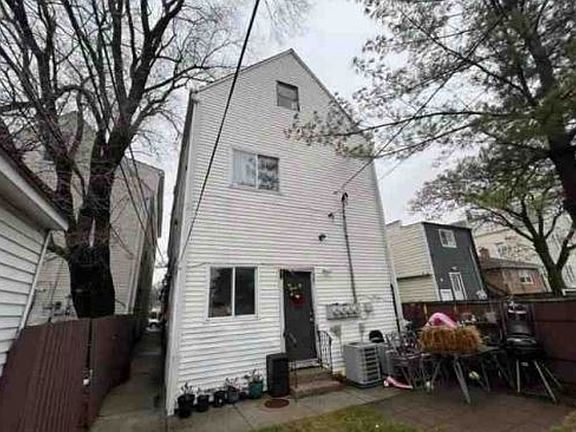 5th image of 1437 S 49th Ct