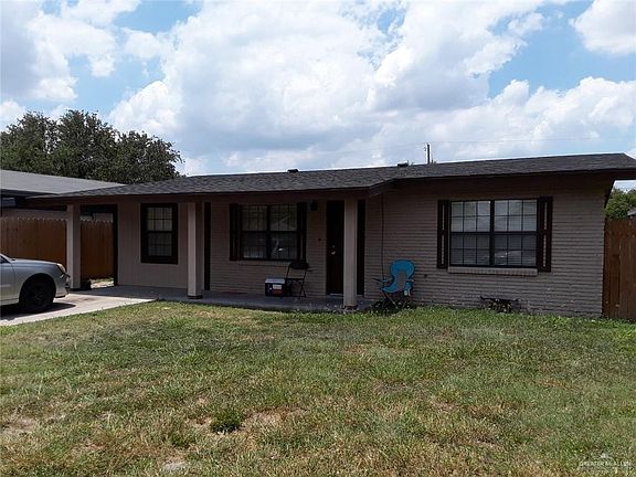 3rd image of 2404 Redwood Ave