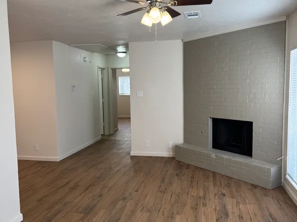 1104 Mulkey Ln, Denton, TX 76209