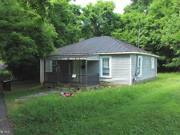 2nd image of 312 Mabin St