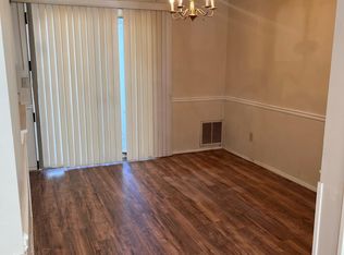 5727 Wells Cir, Stone Mountain, GA 30087