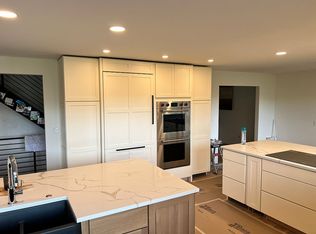 6363 S Reed Ct, Littleton, CO 80123