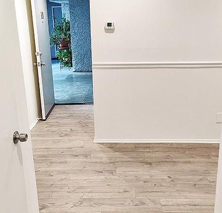 4th image of 4235 Whitsett Ave #101