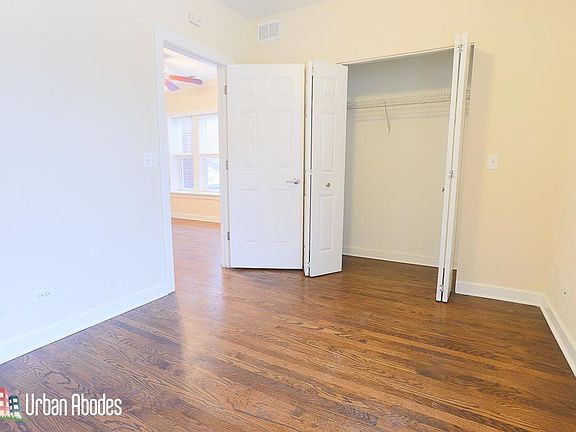3rd image of 3248 N Clifton Ave #South1s