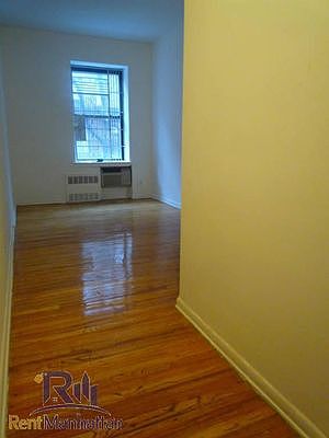 2nd image of 314 E 89th St APT 1a