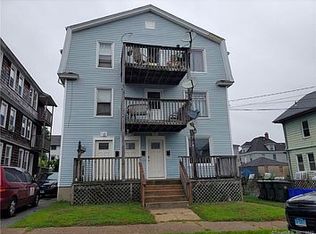35 Linden St, New London, CT 06320