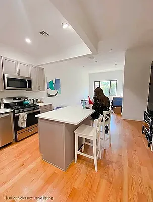 Kitchen, photo 2