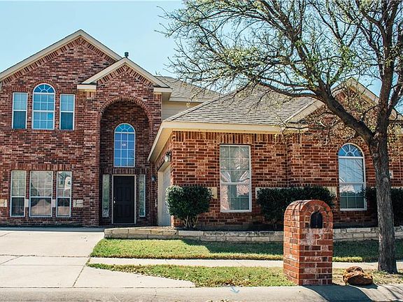 2nd image of 8405 Blackwater Creek Trl