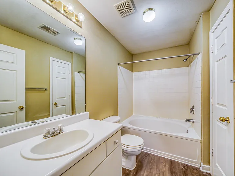 The Landings at Houston Levee — Photo 26