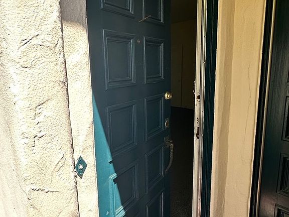 5th image of 886 Cleveland St APT 3