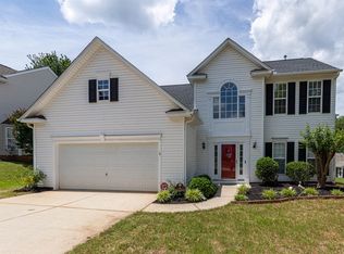 6 Bellows Falls Dr, Greer, SC 29650