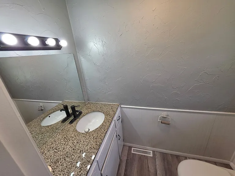 3461 S Ferguson Ave — Photo 17