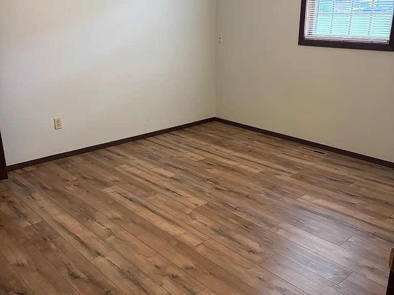 300 N 1st St #308 — Photo 8
