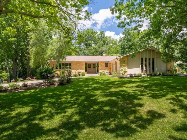 3776 Robin Hood Way, Madison, WI 53718