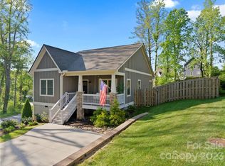 14 Ball Gap Rd, Arden, NC 28704