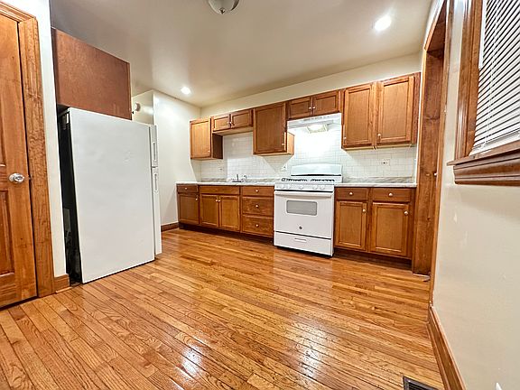 2nd image of 8222 S Dobson Ave APT B