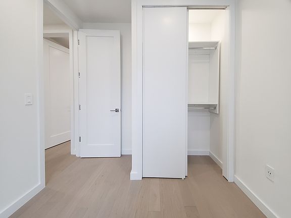 3rd image of 15 Wyckoff St #6F