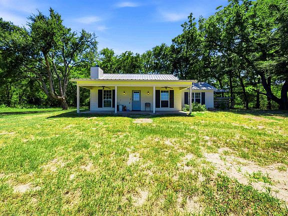 3rd image of 8418 County Road 3613