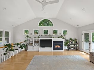 20 Countryside Ln, Marblehead, MA 01945