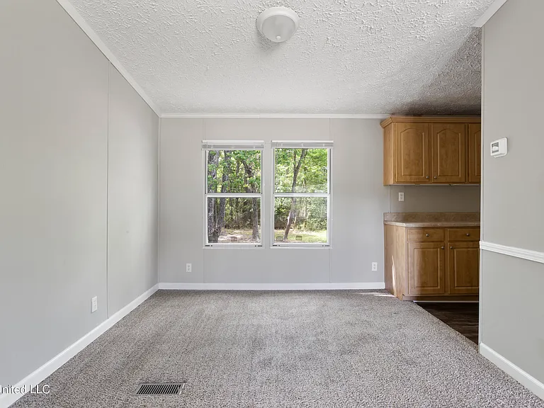 11612 Independence Rd — Photo 8
