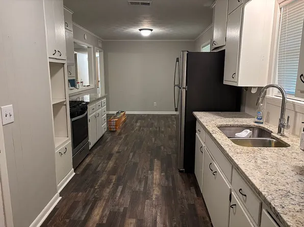 606 Ethel Dr, Searcy, AR 72143