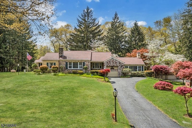 538 Ewing Ave, Franklin Lakes, NJ 07417 Zillow