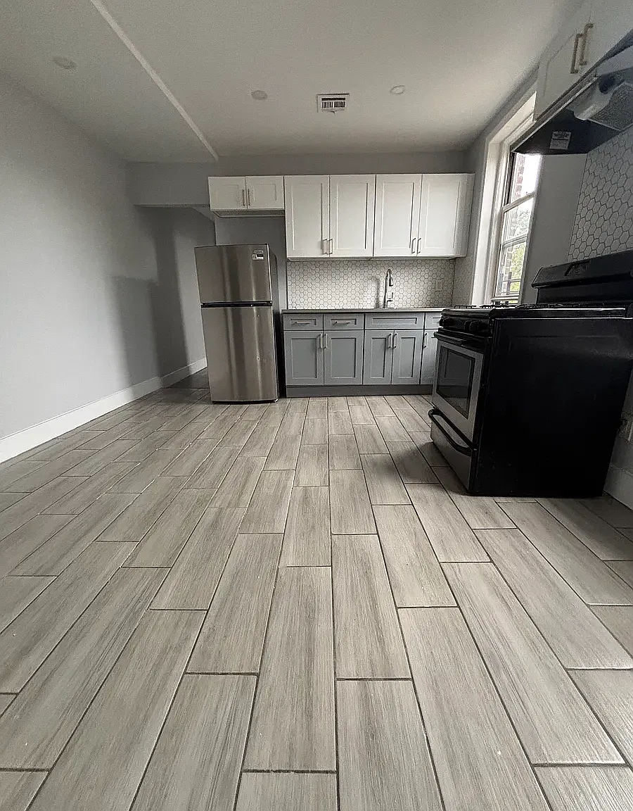 3 bed, $1,950 — Photo 4
