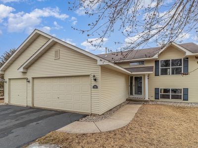 732 Heritage Trl, Jordan, MN, 55352