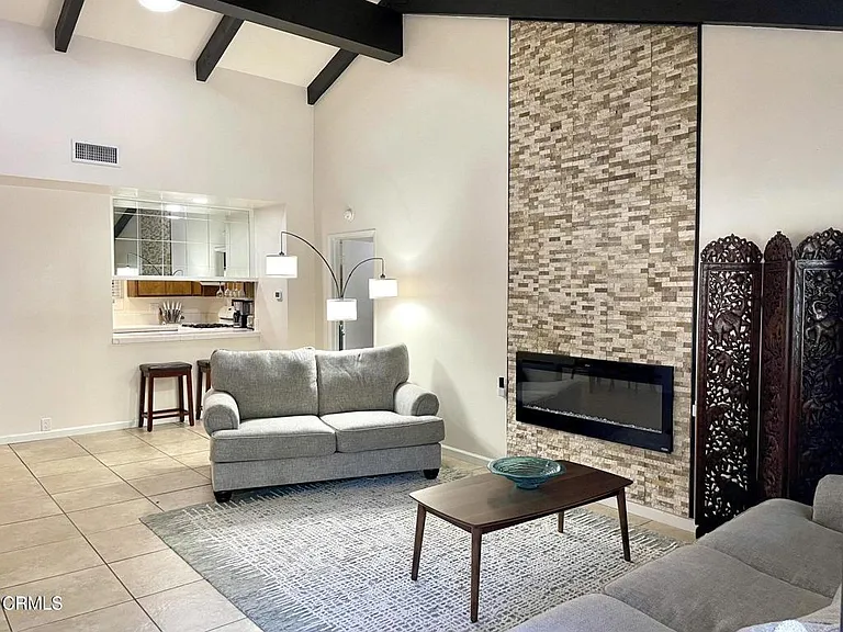714 S La Luna Ave #A — Photo 1