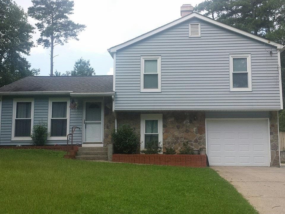1st image of 1025 Sweetwater Cir