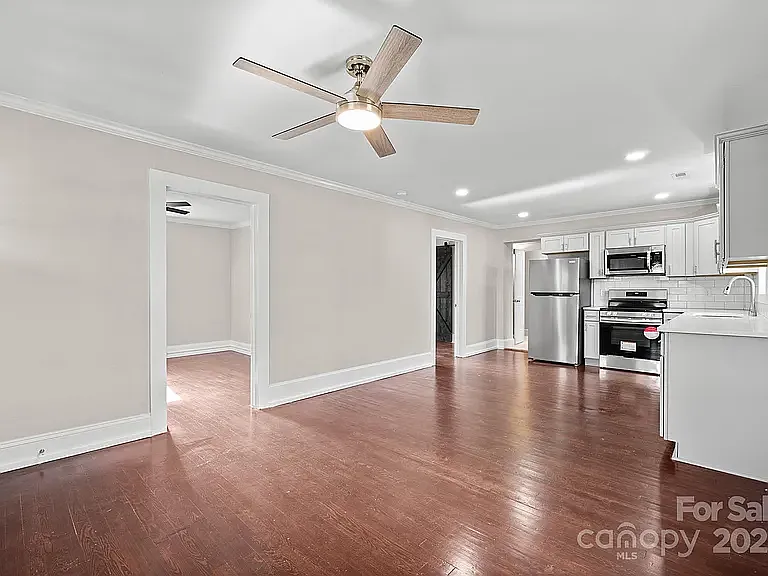 1108 Lutz St SW — Photo 11