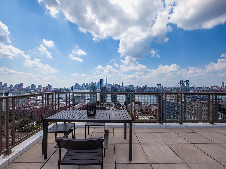 424 Bedford Ave #2A — Photo 15