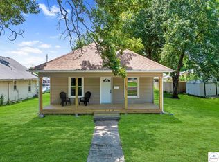 1616 E 7th St, Sedalia, MO 65301