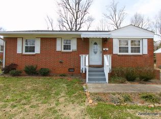 208 Lynbrook Dr, Greensboro, NC 27405