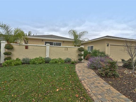 2nd image of 2586 Malaga Dr
