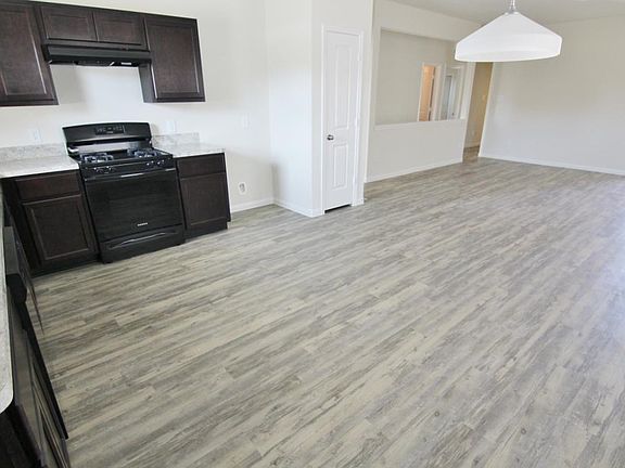 3rd image of 19018 Brescia Ln