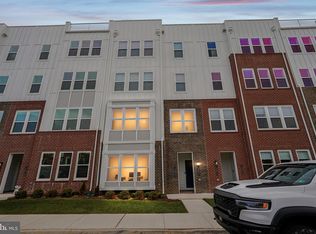 19820 Lavender Dust Sq, Ashburn, VA 20147