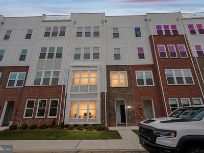 19820 Lavender Dust Sq, Ashburn, VA, 20147