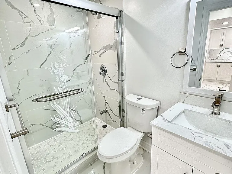 62 Telegraph Dr — Photo 10