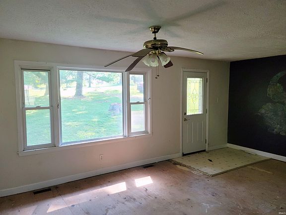 3rd image of 4540 S Old State Road 37