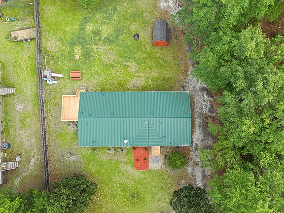 5th image of 546 Pauline Dr