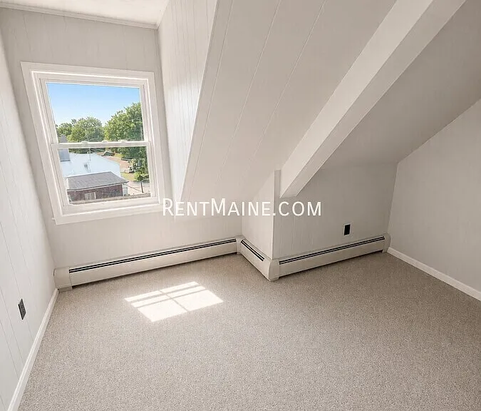 281 Main St #402 — Photo 9