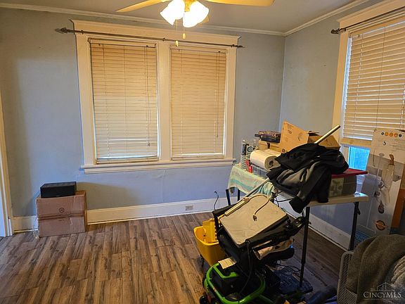 4th image of 2346 Glenside Ave