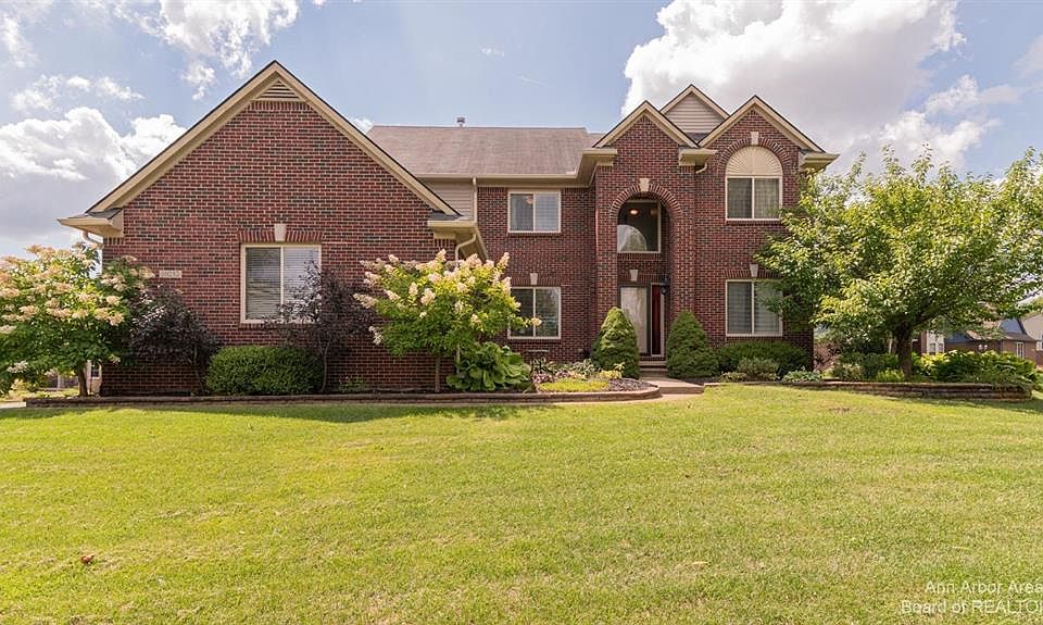 1st image of 10252 Wildrose Ct