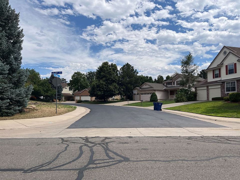 2nd image of 2331 S Harlan Ct