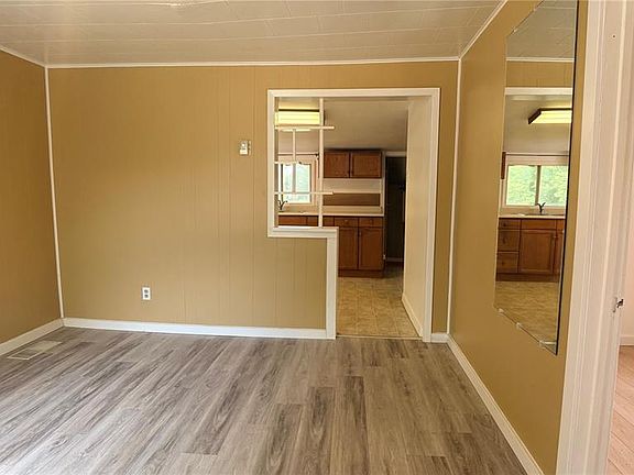 5th image of 605 2nd STREET